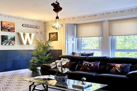 undefined, Park Avenue, Dundee,