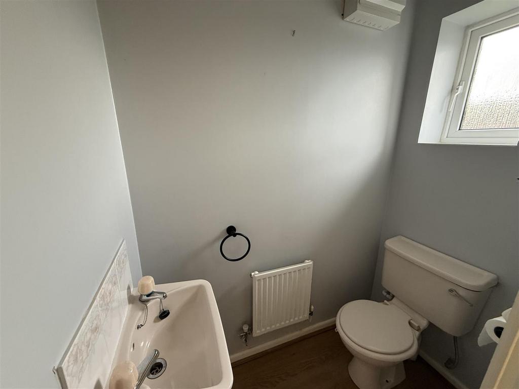 Downstairs Cloaks. WC