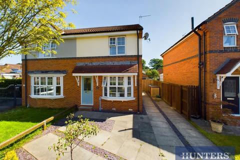 3 bedroom semi-detached house for sale, Badminton Close, Bridlington