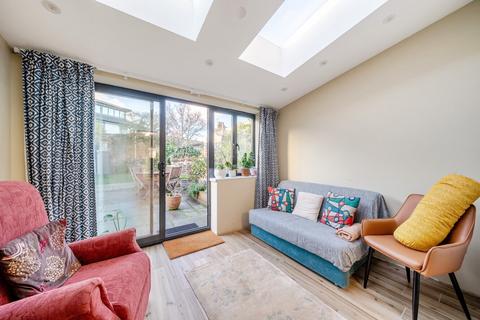 3 bedroom terraced house for sale, Florian Road, Putney, London, SW15