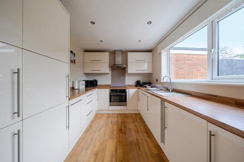 4 bedroom semi-detached house for sale, Valencia Way, Andover, SP10 1JH