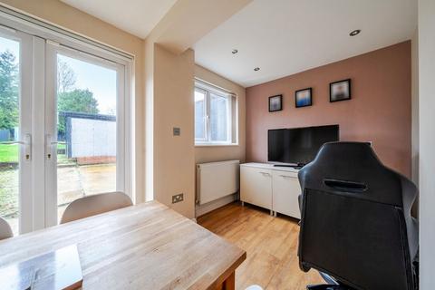 4 bedroom semi-detached house for sale, Valencia Way, Andover, SP10 1JH