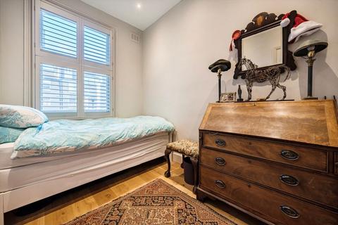 2 bedroom flat for sale, Percy Road, London W12