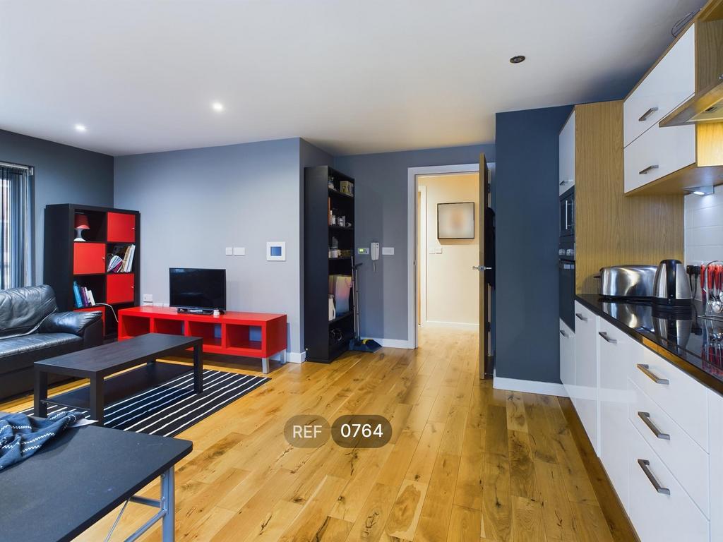 Kitchen &amp; Living area
