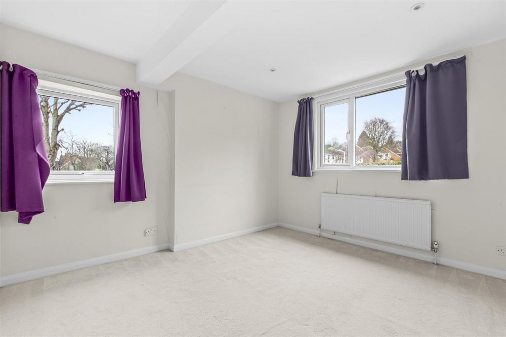 20a Maybrook Gardens, HP13 6 PJ-1.jpg