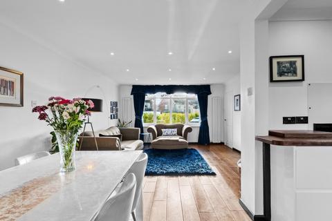 4 bedroom detached house for sale, Freemans Close, Royal Leamington Spa