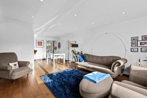 4 bedroom detached house for sale, Freemans Close, Royal Leamington Spa