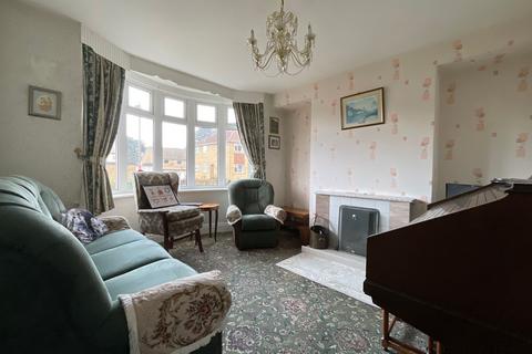 3 bedroom semi-detached house for sale, Manor Gardens, Scarborough, YO12
