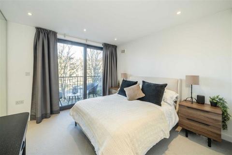 2 bedroom flat for sale, Kings Avenue, London SW4