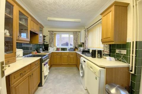 3 bedroom terraced house for sale, Sea View Street, Cleethorpes