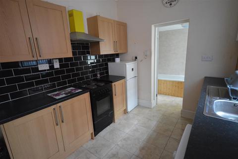 undefined, Pontefract Road, Castleford
