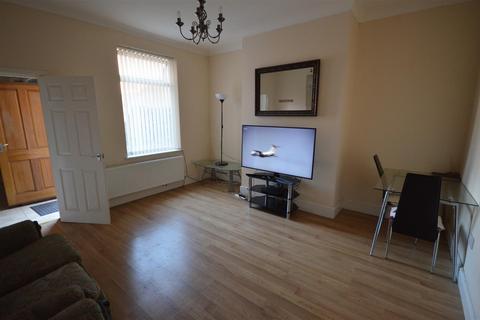 undefined, Pontefract Road, Castleford
