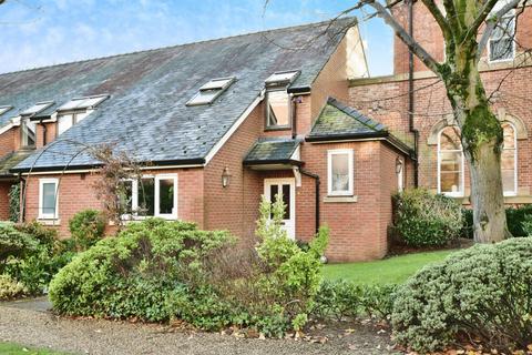 2 bedroom terraced house for sale, Houseman Crescent, Greater Manchester M20