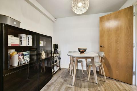 2 bedroom terraced house for sale, Houseman Crescent, Greater Manchester M20