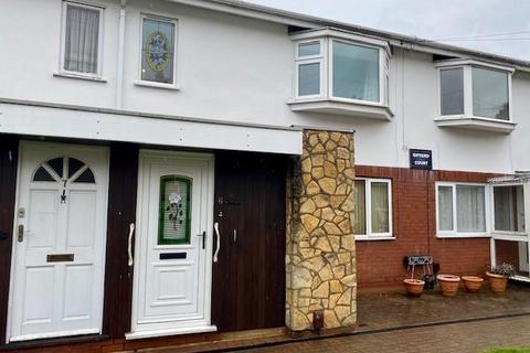 2 bedroom flat to rent, Gifford Court, Market Harborough