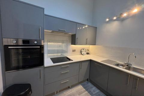 2 bedroom flat to rent, Gifford Court, Market Harborough
