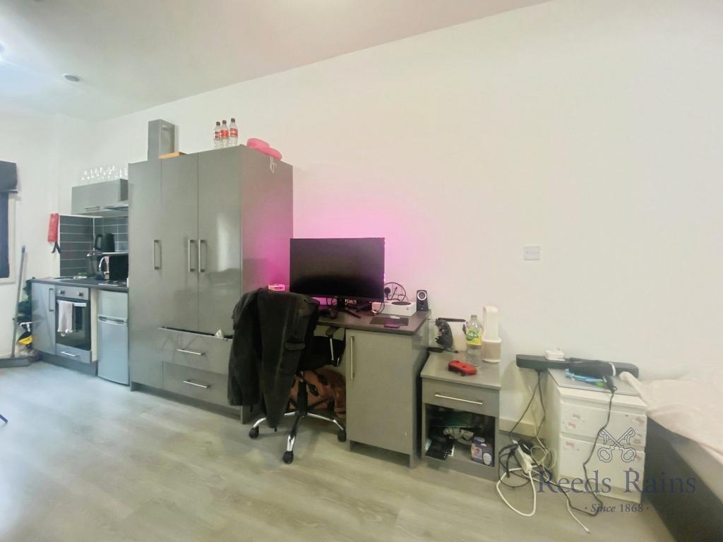 Picture No. 04
