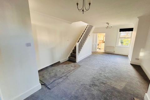 3 bedroom terraced house to rent, Havelock Road, Gravesend, DA11
