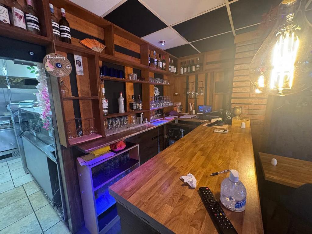 Bar.jpg