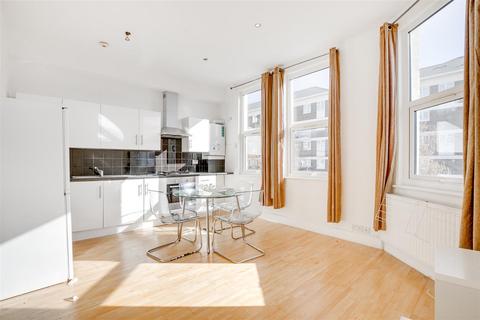 undefined, Annandale Road, London