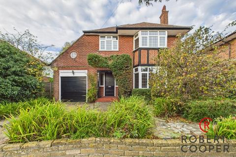 4 bedroom detached house for sale, Cedar Drive, Hatch End, Middlesex, HA5