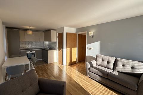 2 bedroom apartment to rent, Quadrant Court, Empire Way