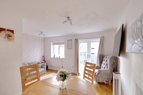 4 bedroom semi-detached house for sale, Cherwell Grove, South Ockendon RM15