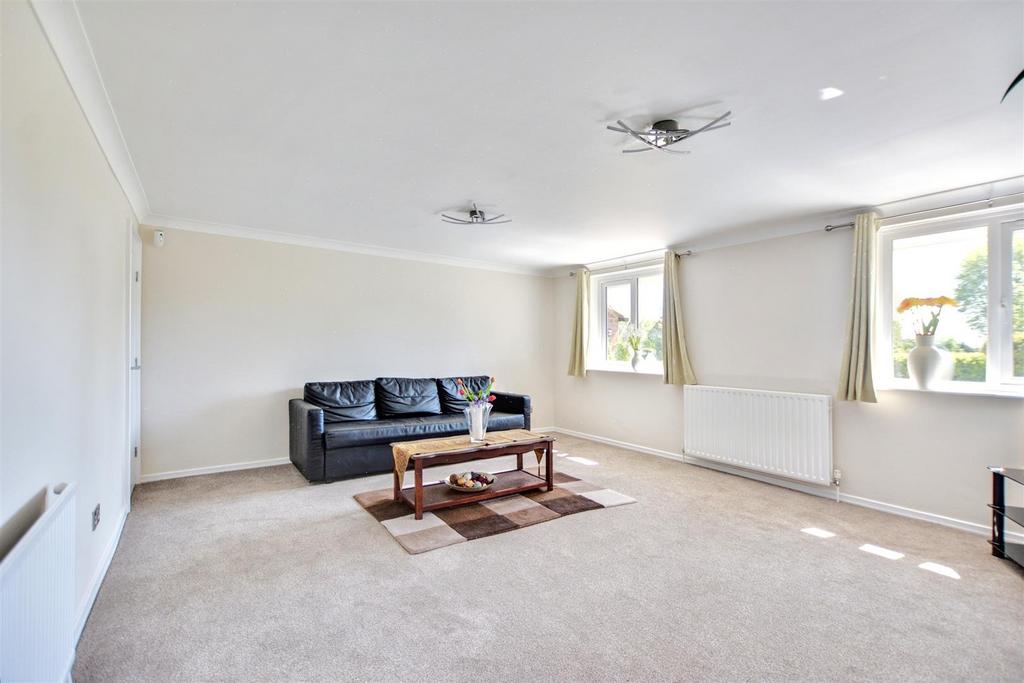 Sitting Room 2.jpeg