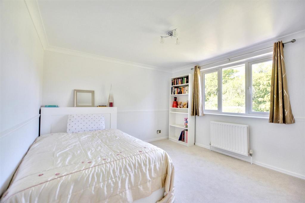 Bedroom 2 1.jpeg