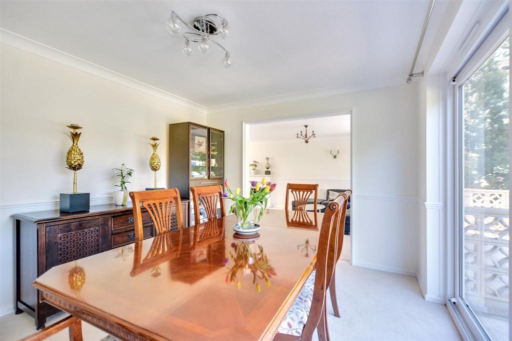 Dining Room 2.jpeg