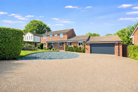 4 bedroom detached house for sale, Grangelea Gardens, Bramcote, Nottingham