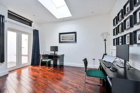 2 bedroom flat for sale, Brockley Rise, Honor Oak Park, LONDON, SE23