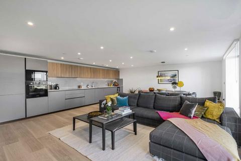 undefined, Plough Road, Battersea SW11