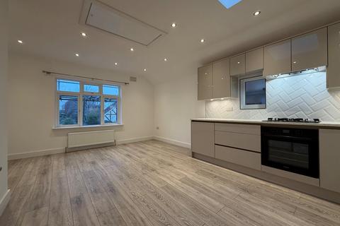 1 bedroom apartment to rent, Chesterfield Road, Ashford, Surrey, TW15