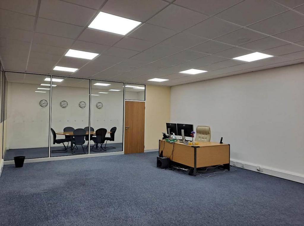 Unit 30 Moor Road mezzanine main officeshowing k