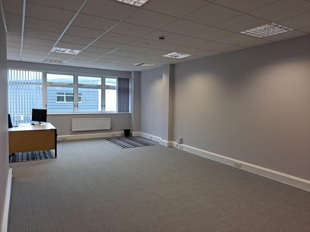 Unit 30 Moor Road  front office 6.jpg