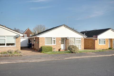 2 bedroom detached bungalow for sale, Hoblands, Haywards Heath, RH16
