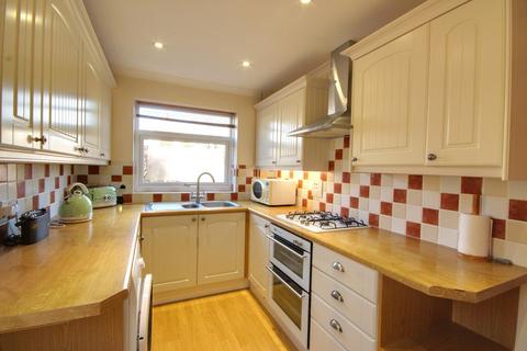 2 bedroom detached bungalow for sale, Hoblands, Haywards Heath, RH16