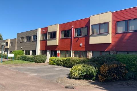 Office to rent, Holyport Rd Maidenhead SL6 2EY
