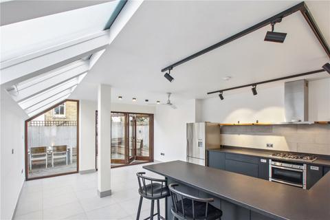 3 bedroom house to rent, Colehill Lane, London, SW6