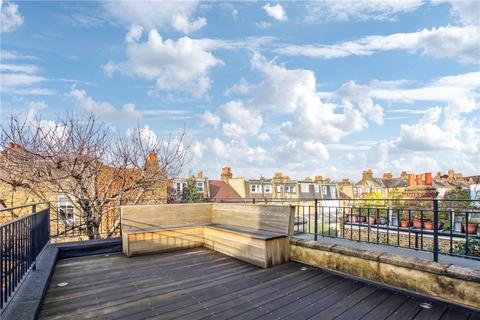 3 bedroom house to rent, Colehill Lane, London, SW6