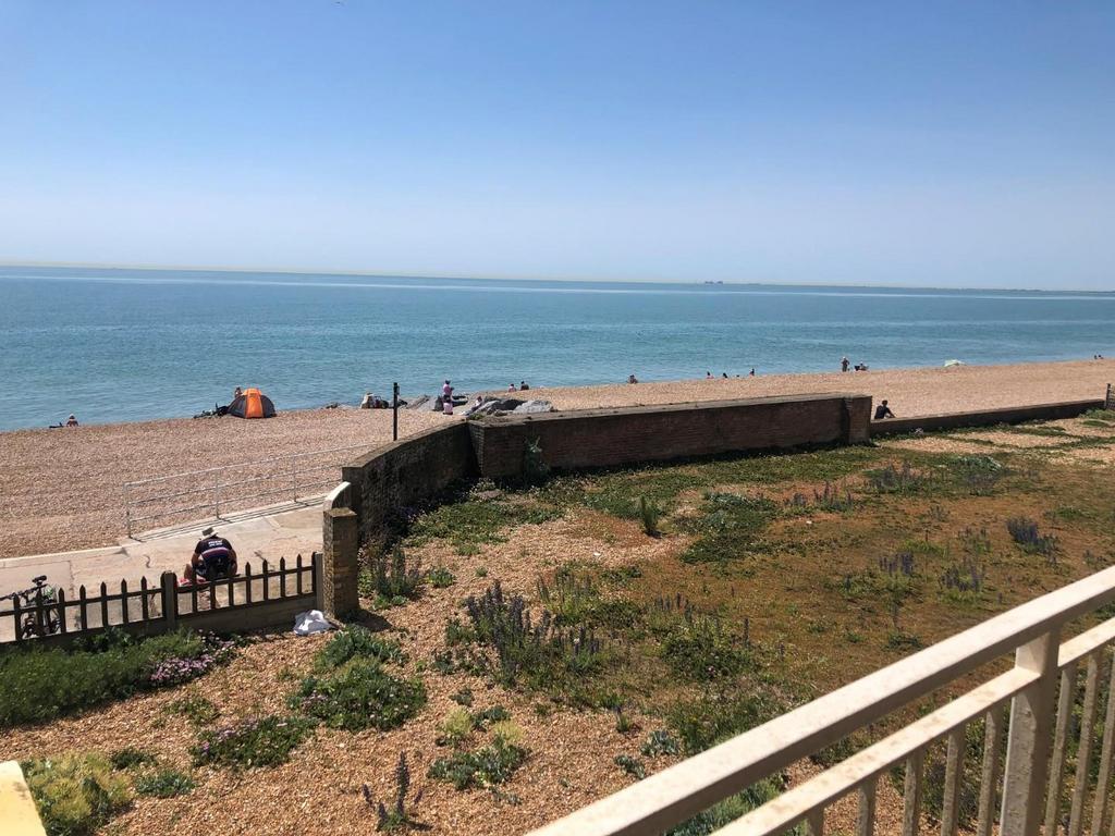 2 Beach View.jpg