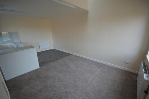 1 bedroom semi-detached house to rent, Cherry Tree Drive, Filey