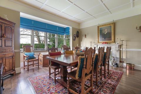 4 bedroom detached house for sale, Chapel Road, Smallfield, Horley, Surrey, RH6