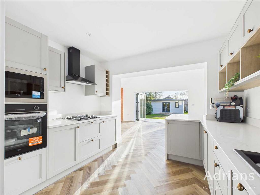 Kitchen area:
