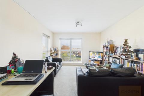 2 bedroom apartment for sale, Gemini Close, Cheltenham