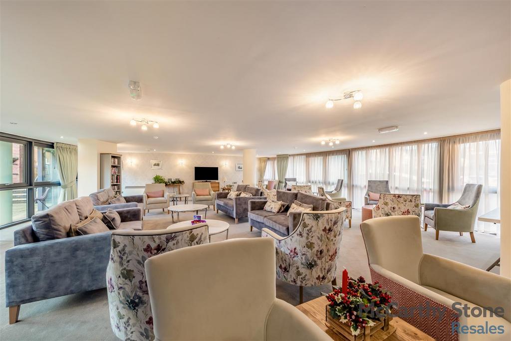 8674139-interior18.jpg