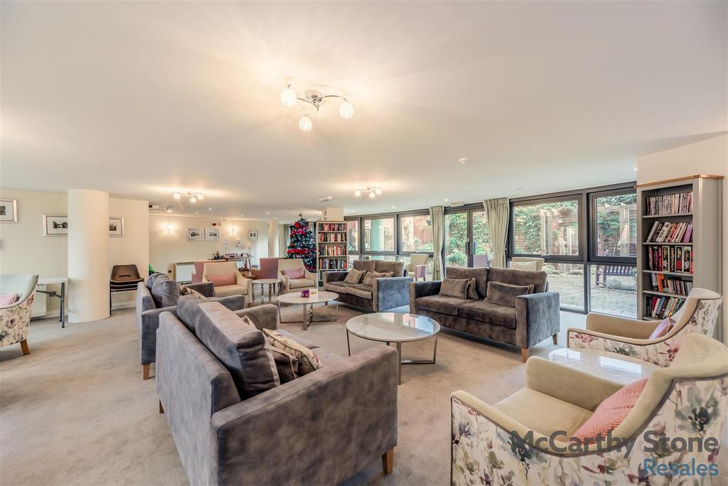 8674139-interior21.jpg