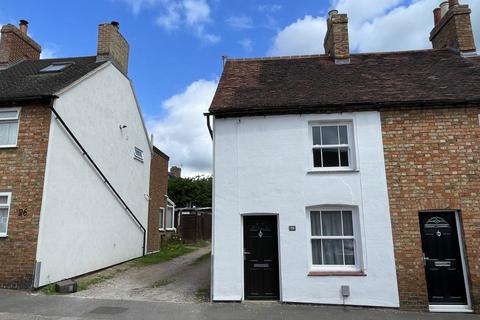 2 bedroom terraced house to rent, Saunders Piece, Ampthill MK45