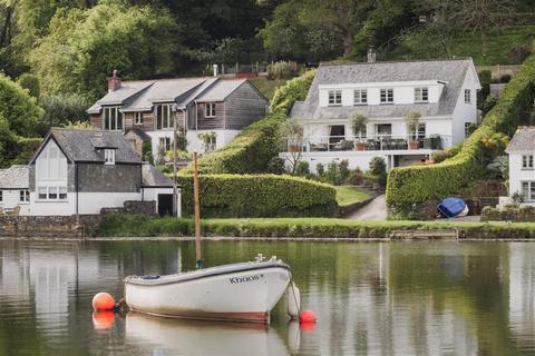 4 bedroom detached house for sale, Lerryn